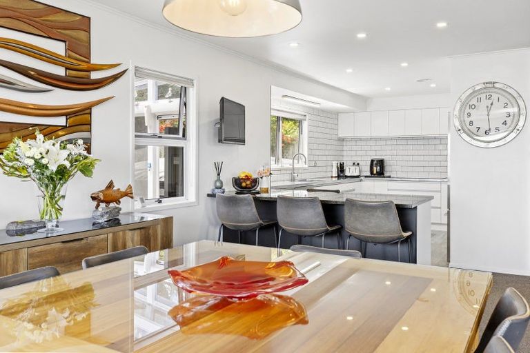 Photo of property in 358 Lake Terrace, Two Mile Bay, Taupo, 3330