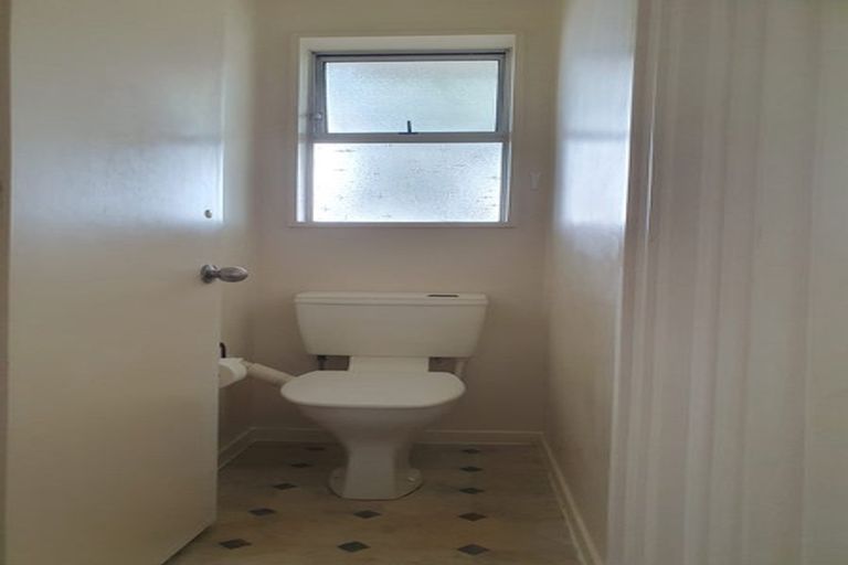 Photo of property in 2/93 Bayswater Crescent, Bromley, Christchurch, 8062