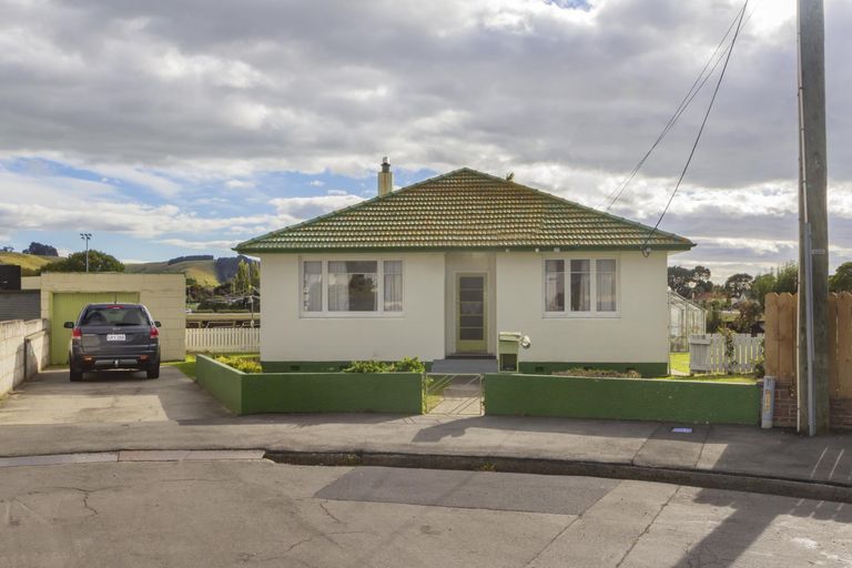 Photo of property in 15 Kent Street, Oamaru North, Oamaru, 9400