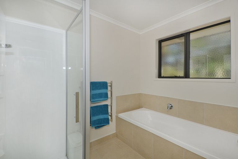 Photo of property in 90 Kara Road, Maungatapere, Whangarei, 0179