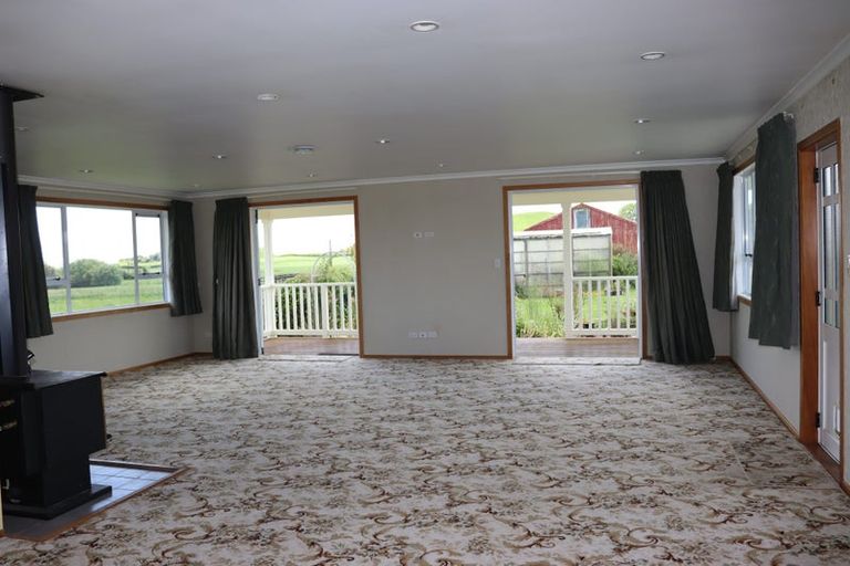 Photo of property in 221 Stanley Road, Te Popo, Stratford, 4394