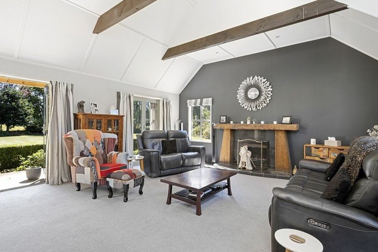 Photo of property in 320 Gladstone Road South, East Taieri, Mosgiel, 9092