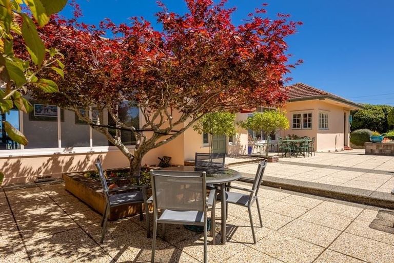 Photo of property in 274 Princes Drive, Britannia Heights, Nelson, 7010