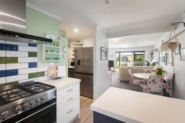 Photo of property in 15a Jocelyn Street, Katikati, 3129