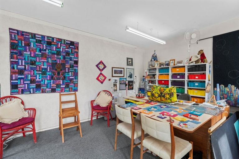 Photo of property in 12 Church Street, Greytown, 5712