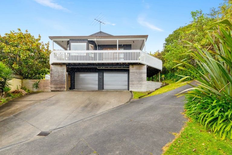 Photo of property in 32a Duncansby Road, Stanmore Bay, Whangaparaoa, 0932