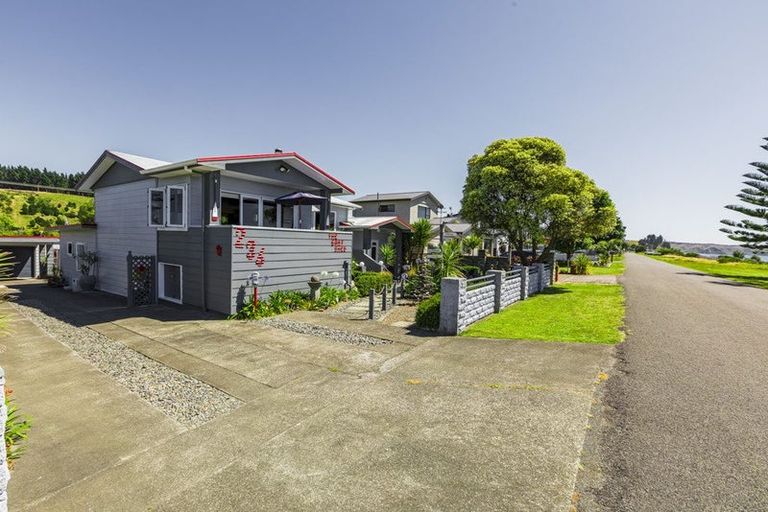 Photo of property in 236 Whirinaki Road, Eskdale, Napier, 4182
