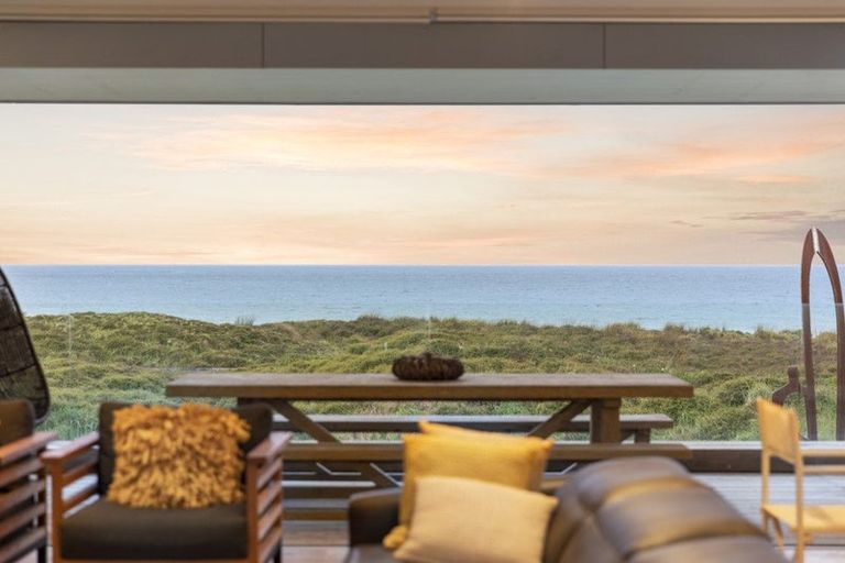 Photo of property in 25 Inanga Lane, Omaha, 0986