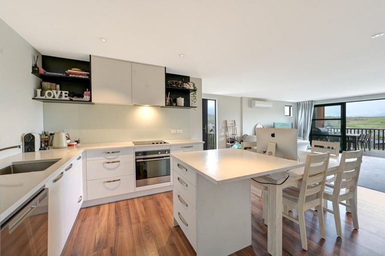 Photo of property in 29b Rannoch Drive, Jacks Point, Queenstown, 9371