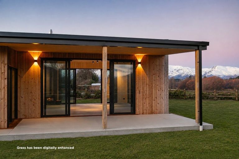 Photo of property in 17b Monteith Road, Albert Town, Wanaka, 9382