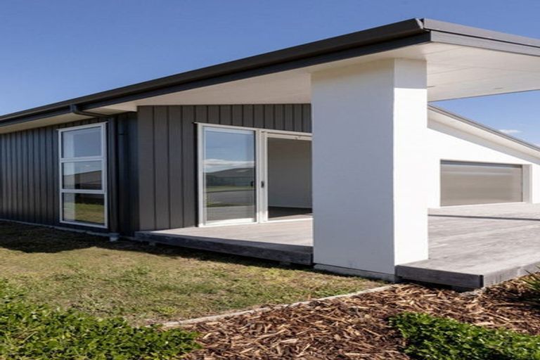 Photo of property in 58 Ridge Drive, Omokoroa, 3114