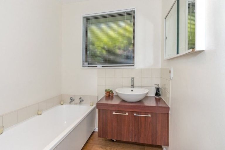 Photo of property in 44 Westmont Street, Ilam, Christchurch, 8041