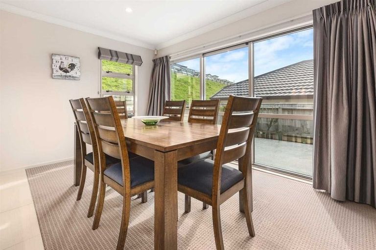 Photo of property in 76 Staithes Drive North, Whitby, Porirua, 5024