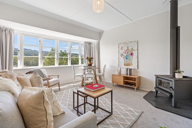 Photo of property in 18 Rennie Street, Green Island, Dunedin, 9018