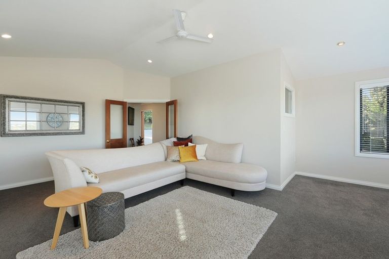 Photo of property in 20 Lucknow Place, Cashmere, Christchurch, 8022