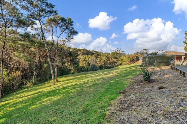 Photo of property in 55 Ngatoto Road, Tinopai, Matakohe, 0593