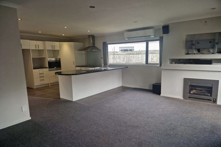 Photo of property in 35 Wilford Street, Wallaceville, Upper Hutt, 5018