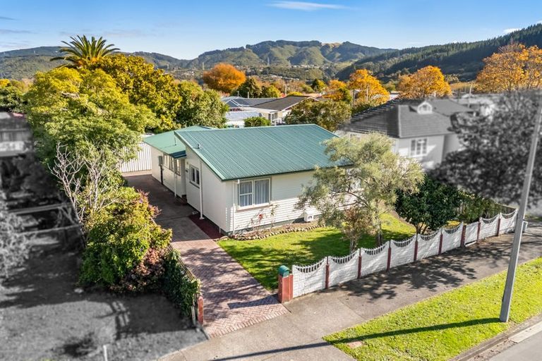 Photo of property in 95 Gibbons Street, Ebdentown, Upper Hutt, 5018