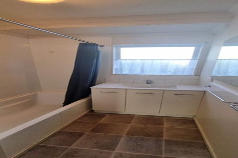 Photo of property in 91a Pohutukawa Drive, Owhata, Rotorua, 3010