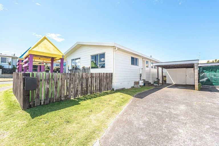 Photo of property in 4a Tainui Street, Castlecliff, Whanganui, 4501