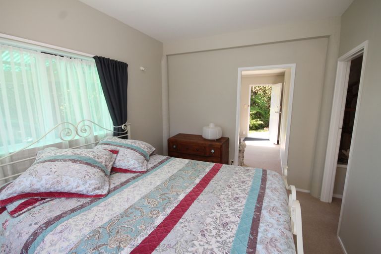 Photo of property in 879 Ponga Road, Opaheke, Papakura, 2584