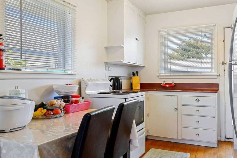 Photo of property in 127 Milton Street, Somerfield, Christchurch, 8024