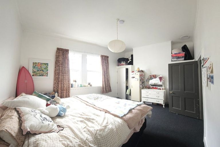 Photo of property in 9 Bidwill Street, Mount Cook, Wellington, 6021