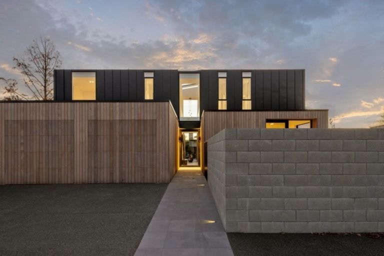 Photo of property in 155 Puriri Street, Fendalton, Christchurch, 8041