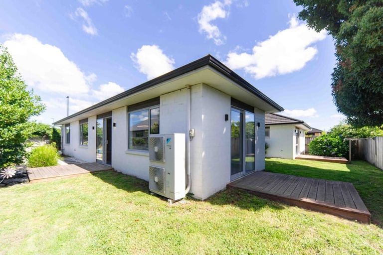 Photo of property in 45 North Ridge Drive, Rototuna North, Hamilton, 3210