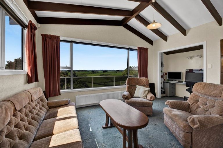 Photo of property in 38 Douglas Street, Hawera, 4610