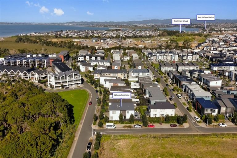 Photo of property in 94 Bomb Point Drive, Hobsonville, Auckland, 0616