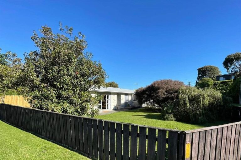 Photo of property in 74a Matatua Road, Raumati Beach, Paraparaumu, 5032