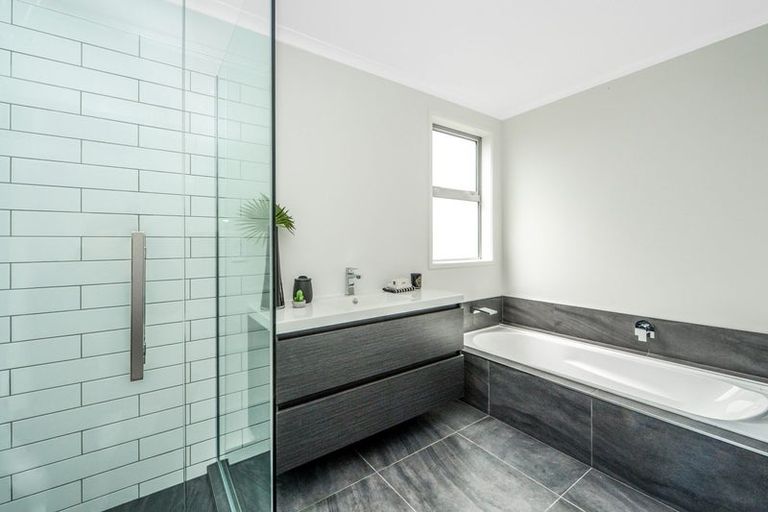 Photo of property in 4 Pukenga Avenue, Baverstock, Hamilton, 3200