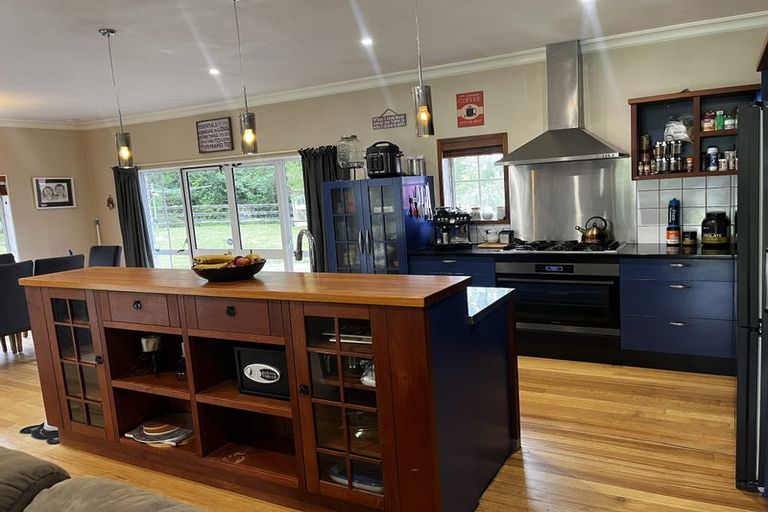 Photo of property in 10 Oakshott Road, Ngahinapouri, Te Awamutu, 3876