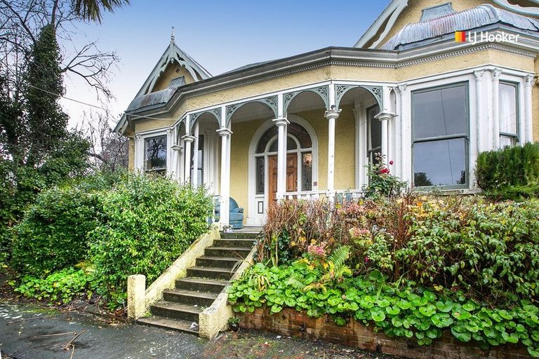 Photo of property in 90 Queen Street, North Dunedin, Dunedin, 9016