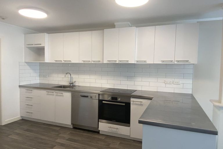 Photo of property in 1/32 Marion Street, Silverstream, Upper Hutt, 5019