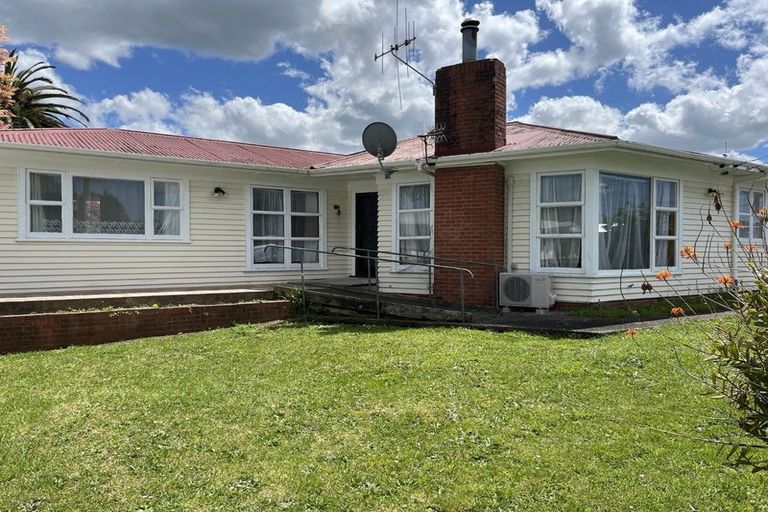 Photo of property in 62 Western Hills Drive, Kensington, Whangarei, 0112