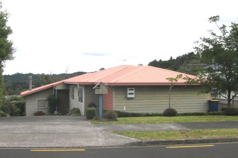 Photo of property in 6 Redfern Lane, Glenfield, Auckland, 0629