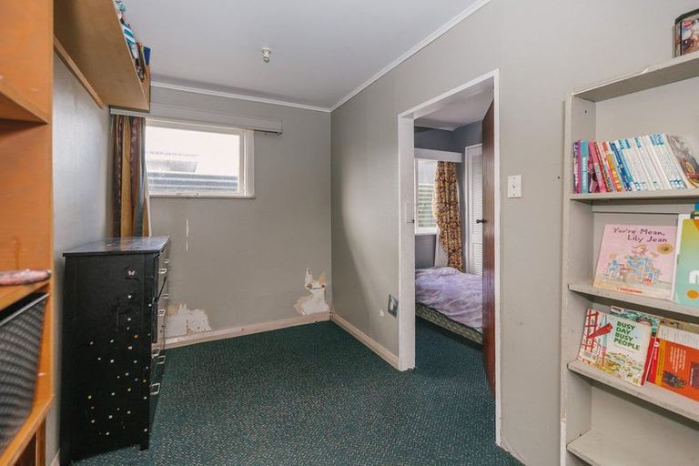 Photo of property in 16 Seaforth Avenue, Milson, Palmerston North, 4414