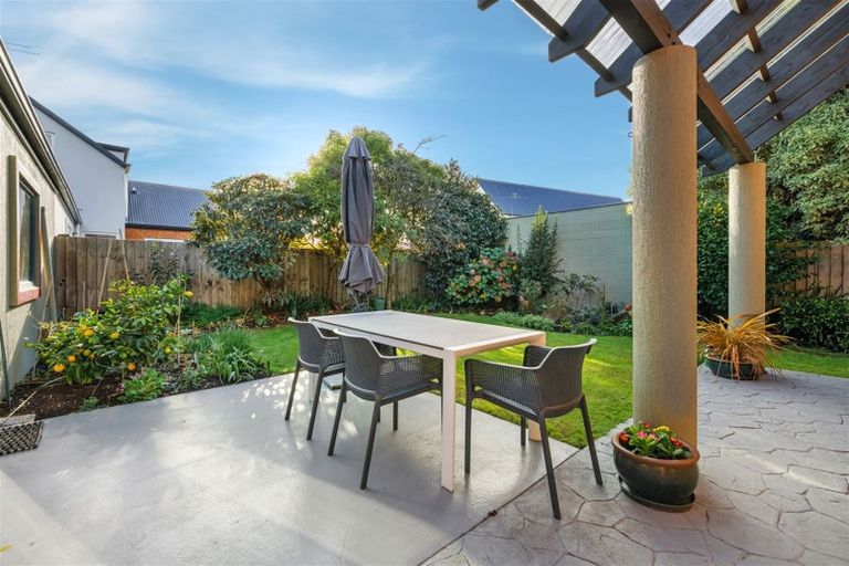 Photo of property in 2 Royal Elm Lane, Bryndwr, Christchurch, 8053