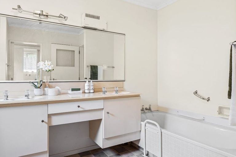 Photo of property in 1/31 Strickland Street, Somerfield, Christchurch, 8024