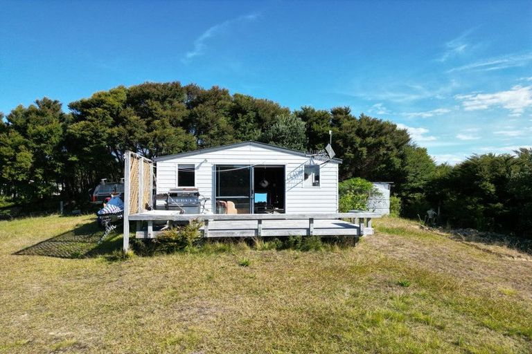 Photo of property in 11 Edith Ridge Road, Kawau Island, 0920