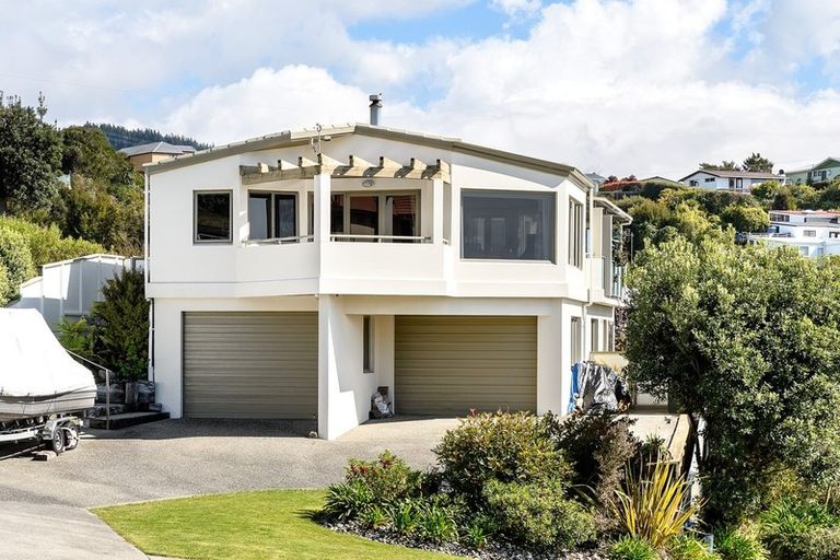 Photo of property in 6 Torlesse Drive, Kaiteriteri, Motueka, 7197