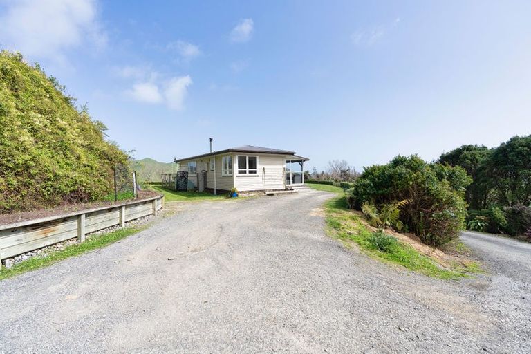 Photo of property in 139 South Manakau Road, Manakau, Otaki, 5583