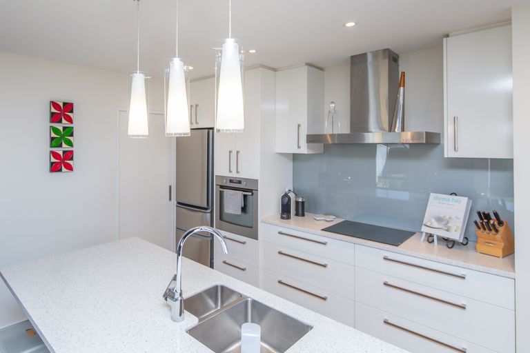 Photo of property in 2 Puriri Street, Pegasus, 7612