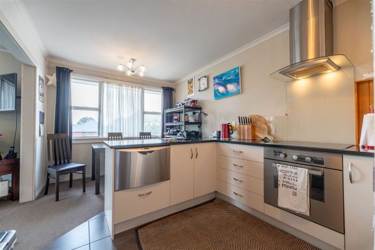 Photo of property in 2/102a Wai-iti Road, Highfield, Timaru, 7910