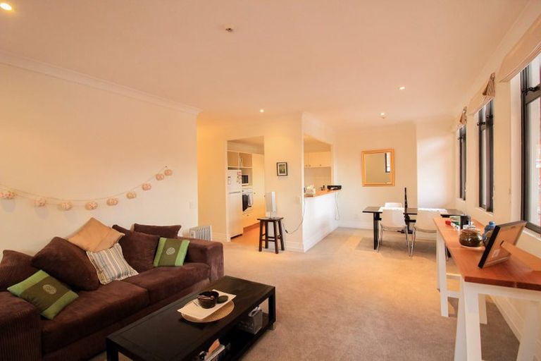Photo of property in Kelvin House, 4b/16 The Terrace, Wellington Central, Wellington, 6011