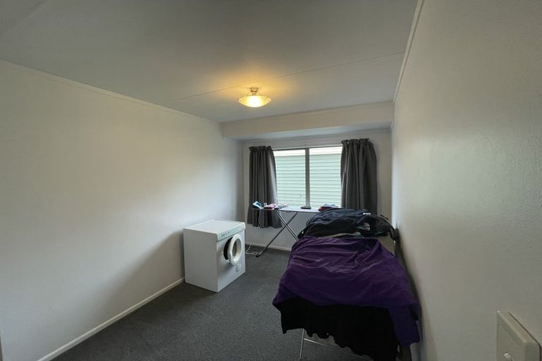 Photo of property in 81 Roberts Line, Kelvin Grove, Palmerston North, 4414
