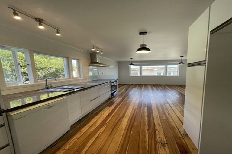 Photo of property in 33 Baird Road, Tokoroa, 3420