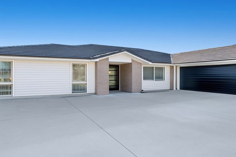 Photo of property in 13 Downer Access Road, Kaukapakapa, 0873